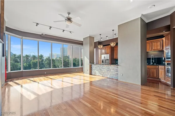 $4,250 | 360 East Desert Inn Road, Unit 403, Las Vegas, NV 89109