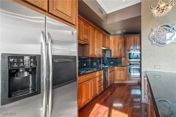 $4,250 | 360 East Desert Inn Road, Unit 403, Las Vegas, NV 89109