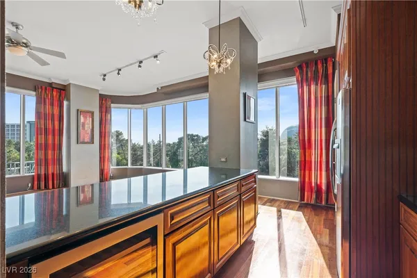 $4,250 | 360 East Desert Inn Road, Unit 403, Las Vegas, NV 89109