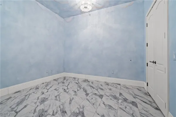 $4,250 | 360 East Desert Inn Road, Unit 403, Las Vegas, NV 89109