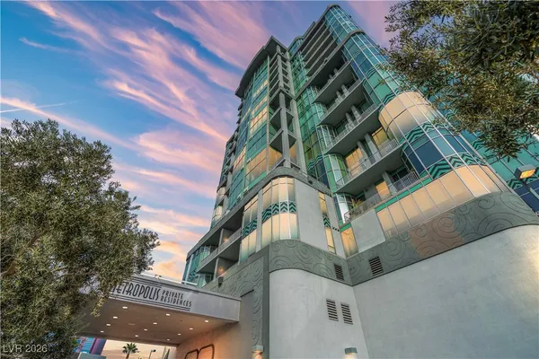 $4,250 | 360 East Desert Inn Road, Unit 403, Las Vegas, NV 89109