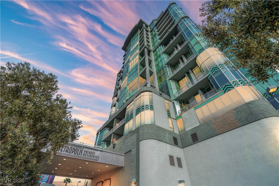 360 East Desert Inn Road, Unit 403 Las Vegas, NV 89109 - Photo 3 of 43