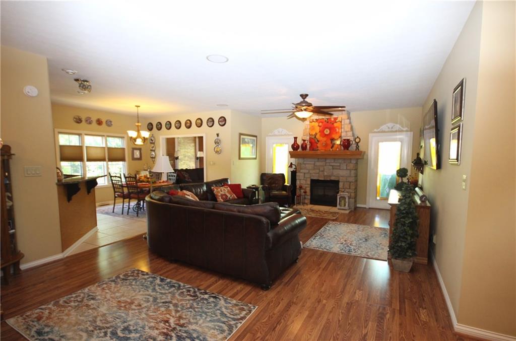 3349 Rockingham Way Plainfield, IN 46168 - Photo 6 of 47 Gallery Image 6