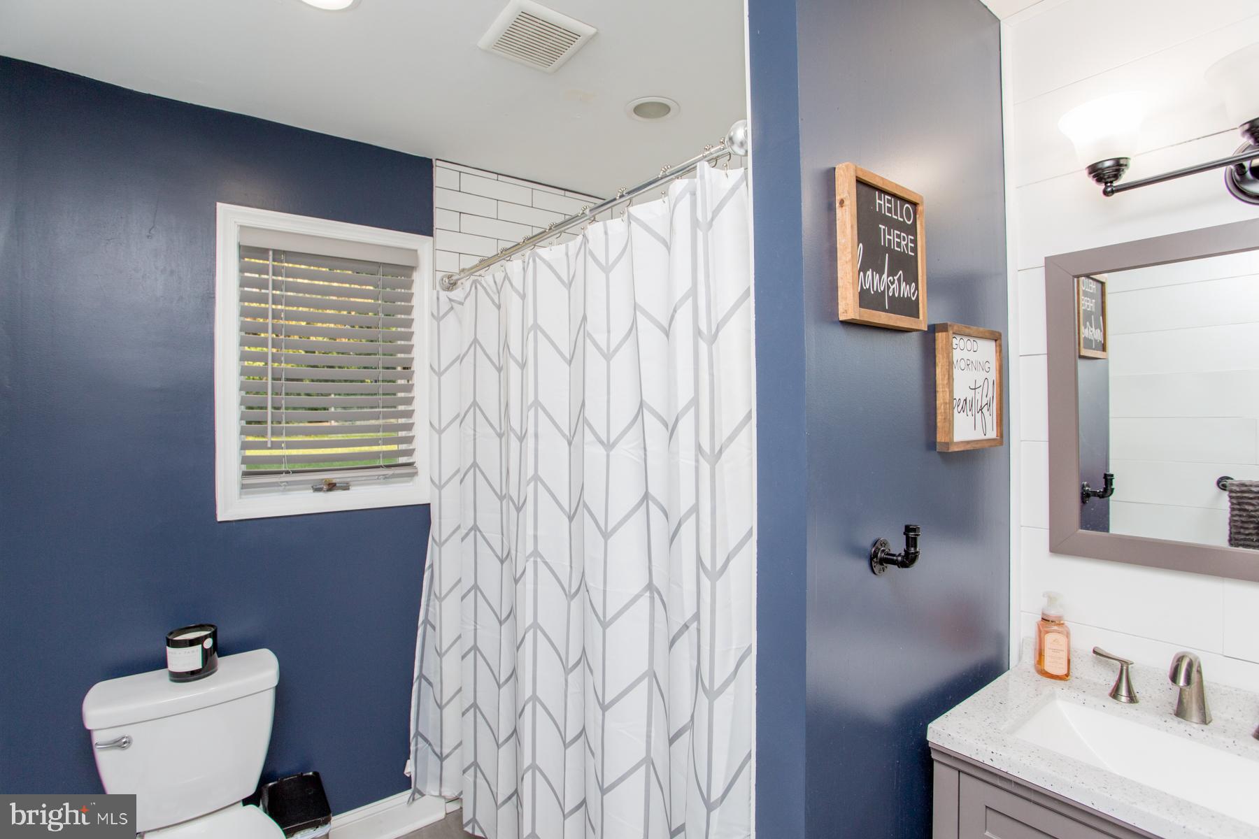 271 Parry Road Warminster, PA 18974 - Photo 23 of 32 Main Bath