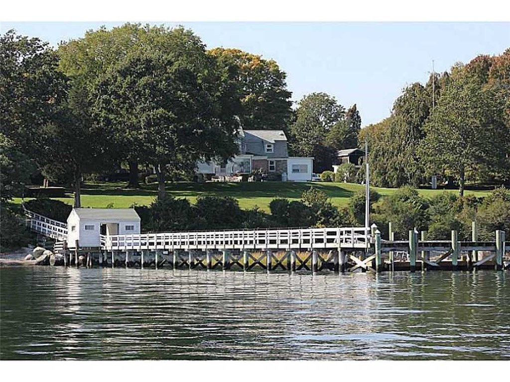 461 Poppasquash Road Bristol, RI 02809 - Photo 2 of 23 Gallery Image 2