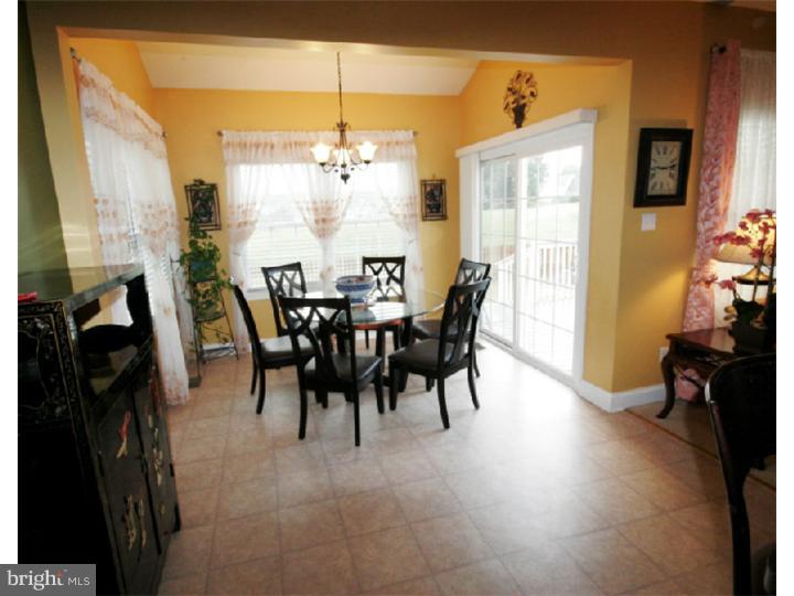 16 Bishop Pine Road Barto, PA 19504 - Photo 8 of 16 Breakfast Room