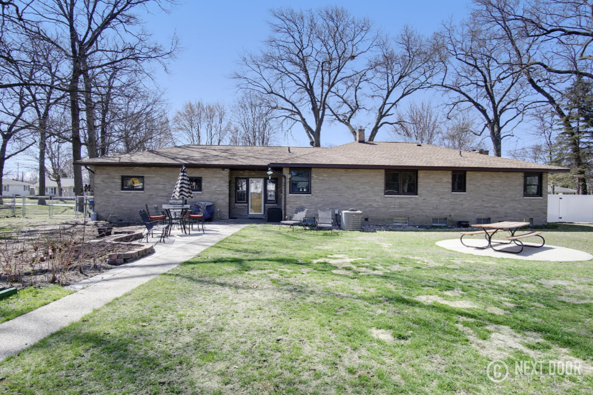 715 River Street Spring Lake, MI 49456 - Photo 6 of 44 DSC09143_blended-1