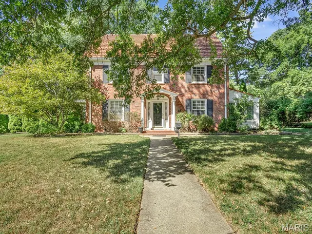 $369,000 | 919 East Monroe Street, Belleville, IL 62220