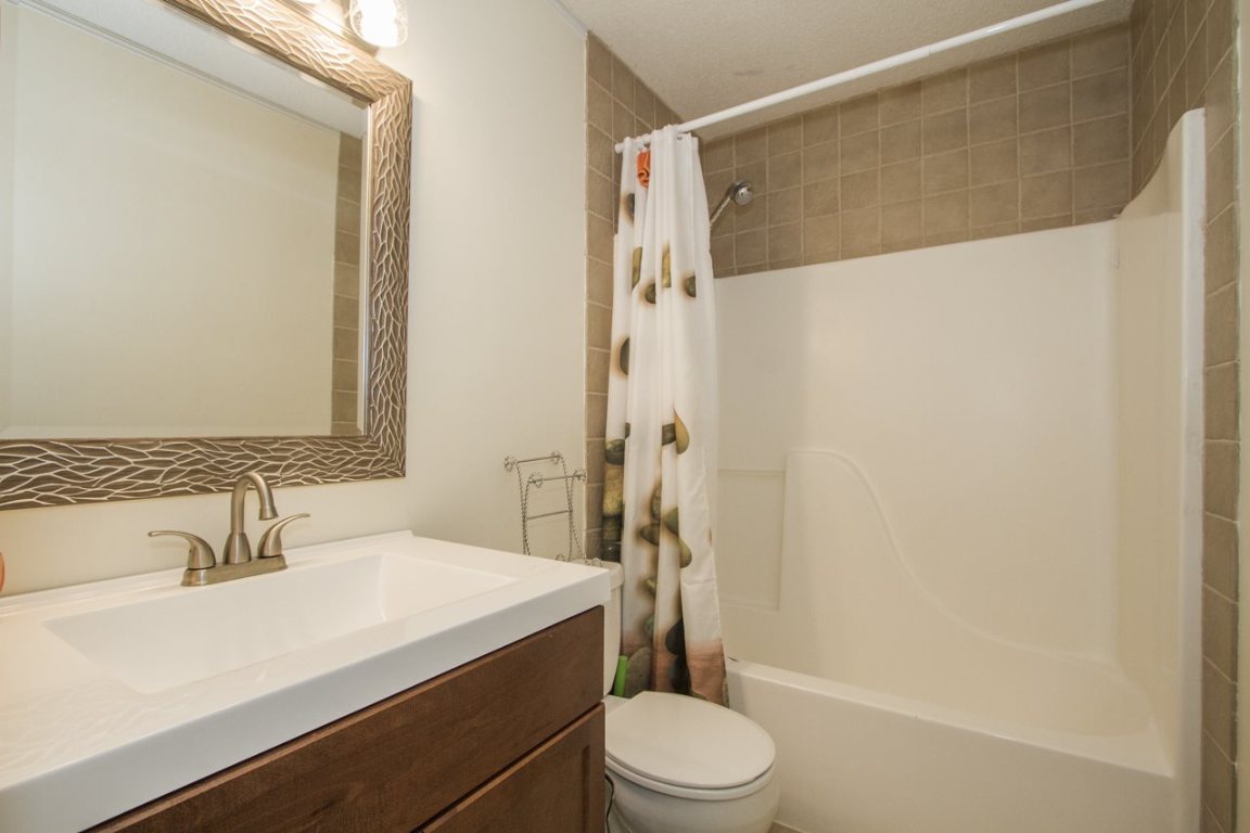 402 East Harper Ridge Drive Seneca, SC 29678 - Photo 14 of 28 Gallery Image 14