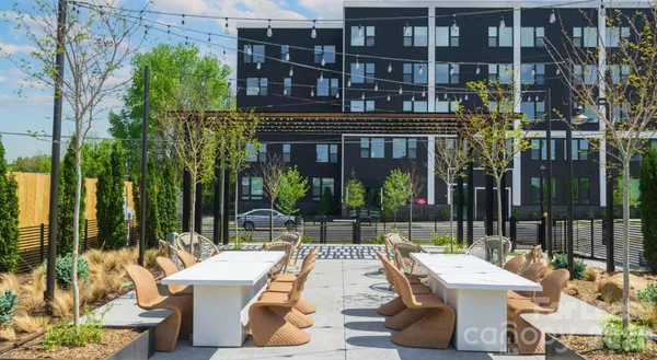 $2,272 | 4612 Gilead Street, Unit B5 2, Charlotte, NC 28217