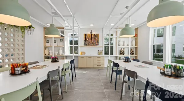 $2,272 | 4612 Gilead Street, Unit B5 2, Charlotte, NC 28217