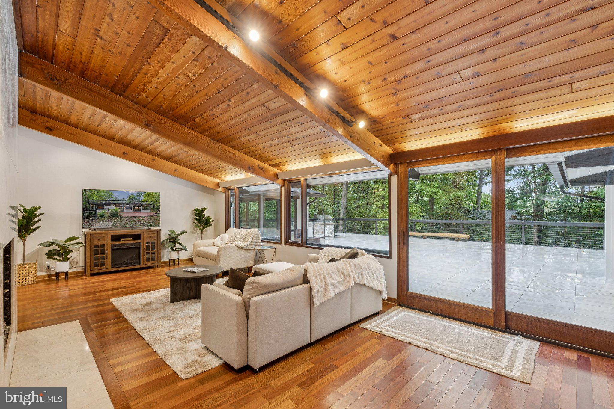 11428 Purple Beech Drive Reston, VA 20191 - Photo 16 of 52 a living room with furniture