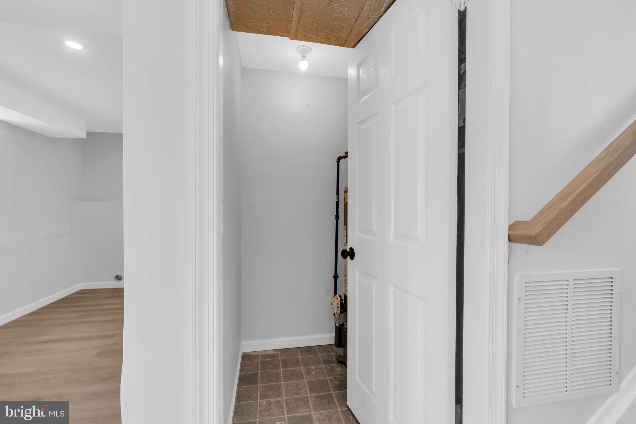 16 Falmouth Road Hamilton, NJ 08620 - Photo 36 of 47