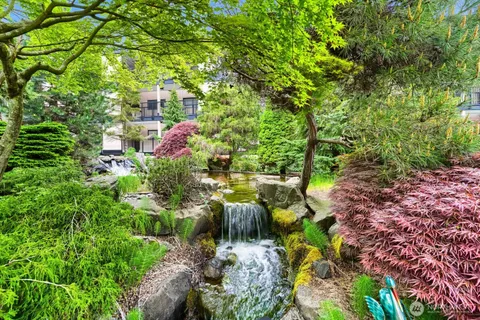 $499,000 | 601 South 227th Street, Unit 208N, Des Moines, WA 98198