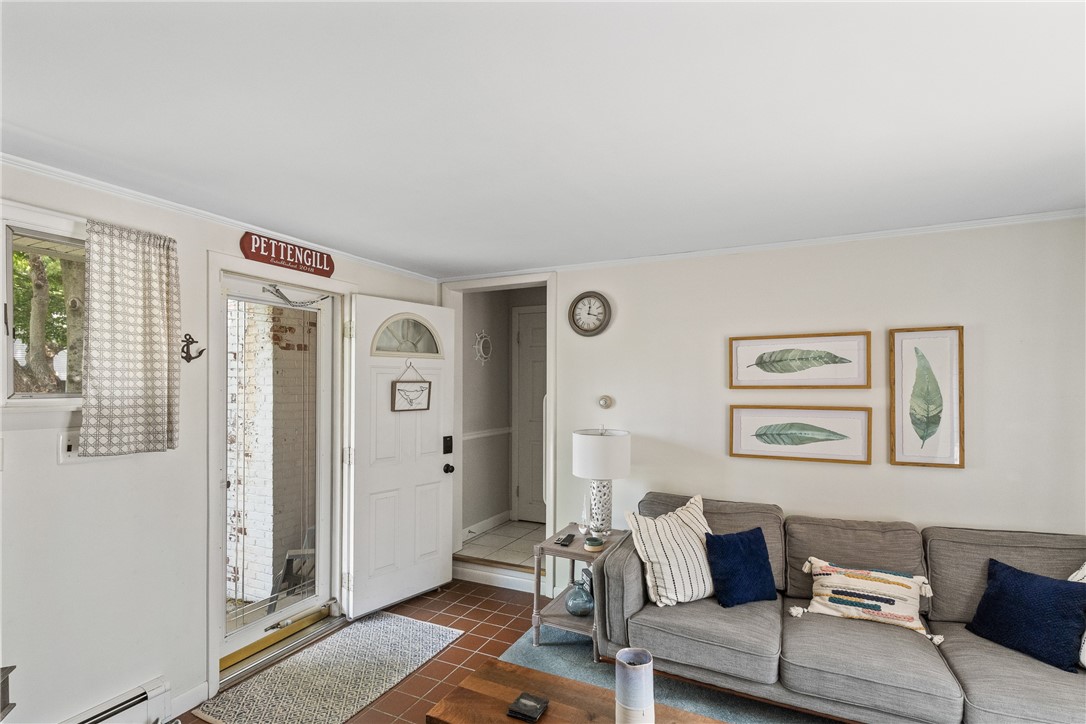 20 Scarborough Road Cumberland, RI 02864 - Photo 12 of 27