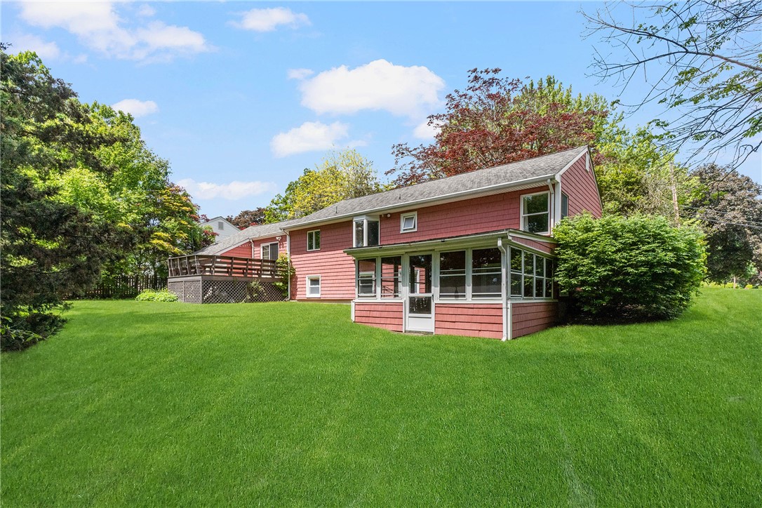 20 Scarborough Road Cumberland, RI 02864 - Photo 5 of 27