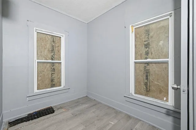 $55,000 | 1096 Pearl Street, Benton Harbor, MI 49022