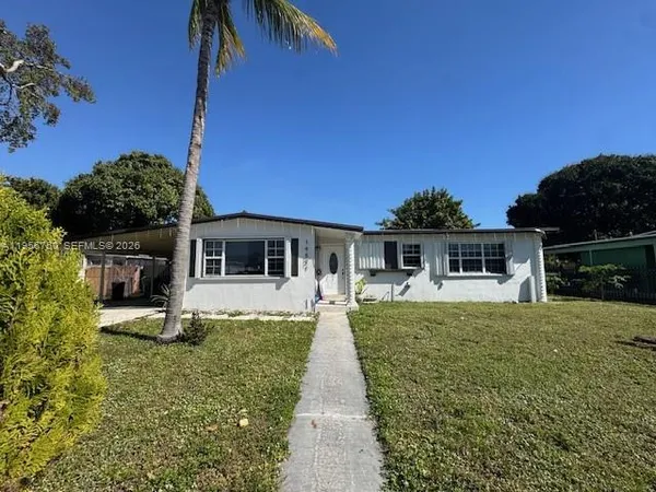 $540,000 | 19521 Northwest 38th Avenue, Miami Gardens, FL 33055