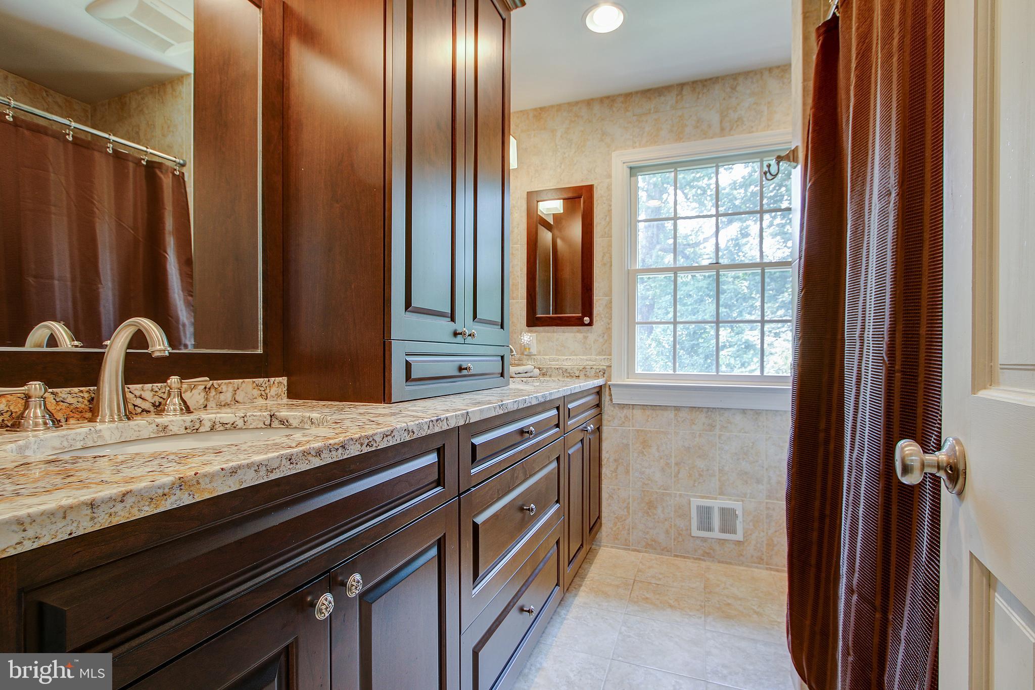 4112 Beverly Road Rockville, MD 20853 - Photo 23 of 37 Second floor Full Bath