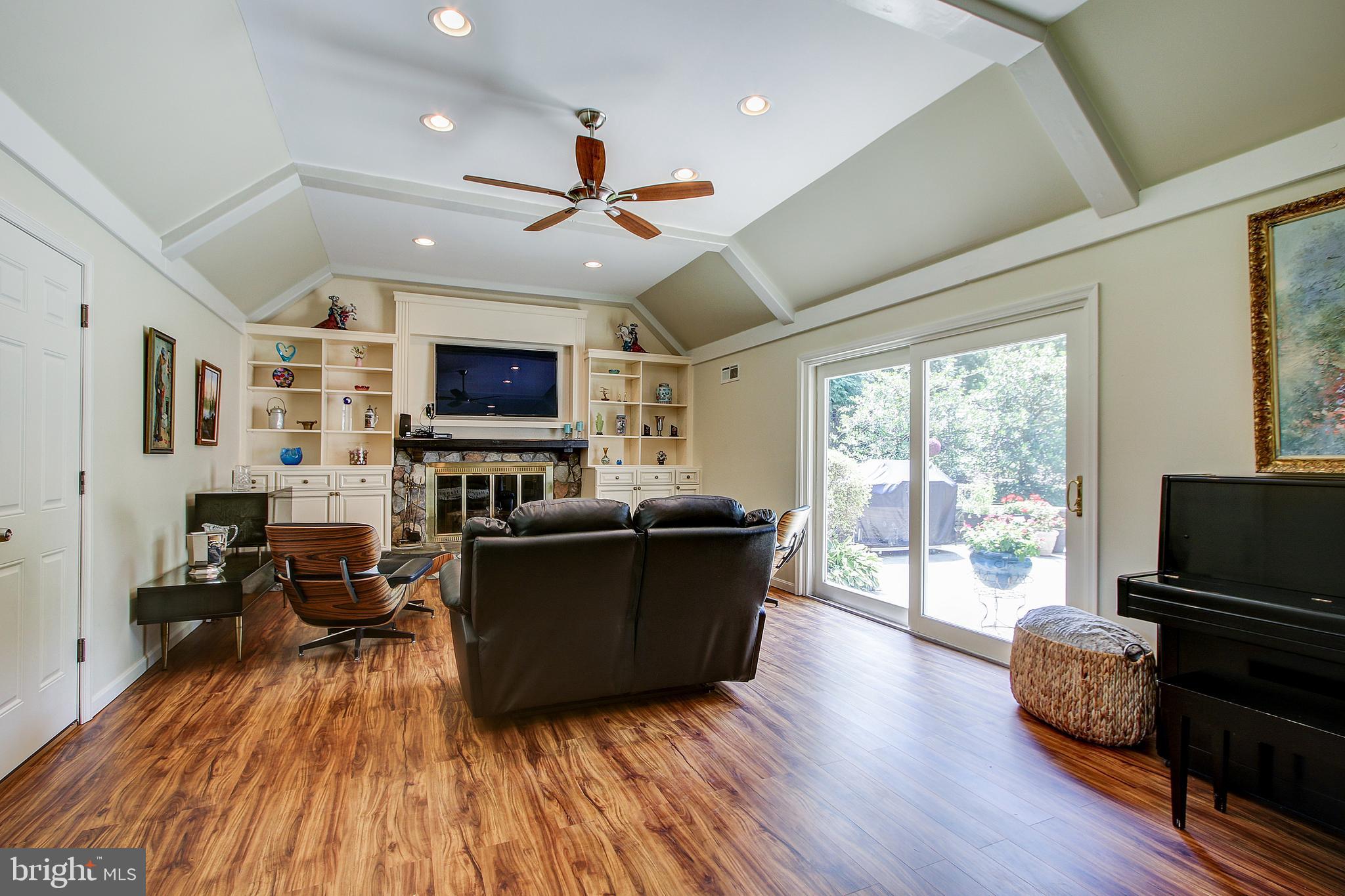 4112 Beverly Road Rockville, MD 20853 - Photo 4 of 37 Family Room