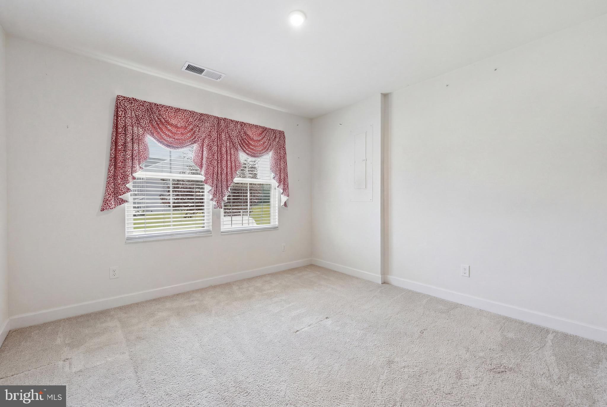 301 Rushbrook Road Martinsburg, WV 25403 - Photo 11 of 33 Gallery Image 11