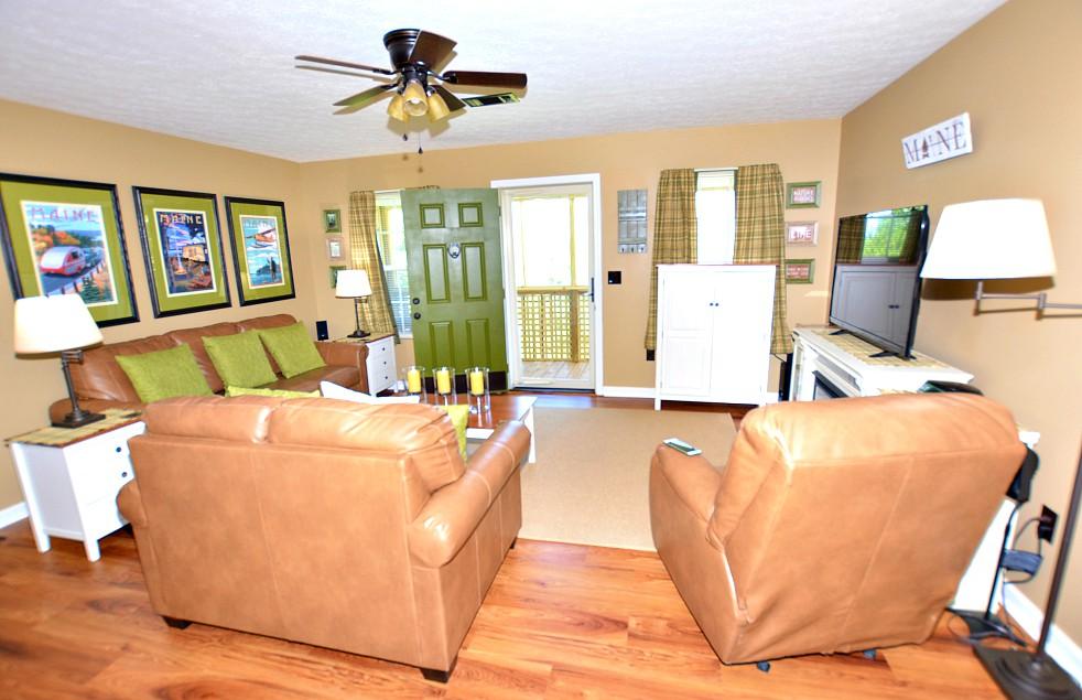 555 Low Valley Road Dandridge, TN 37725 - Photo 8 of 33 H