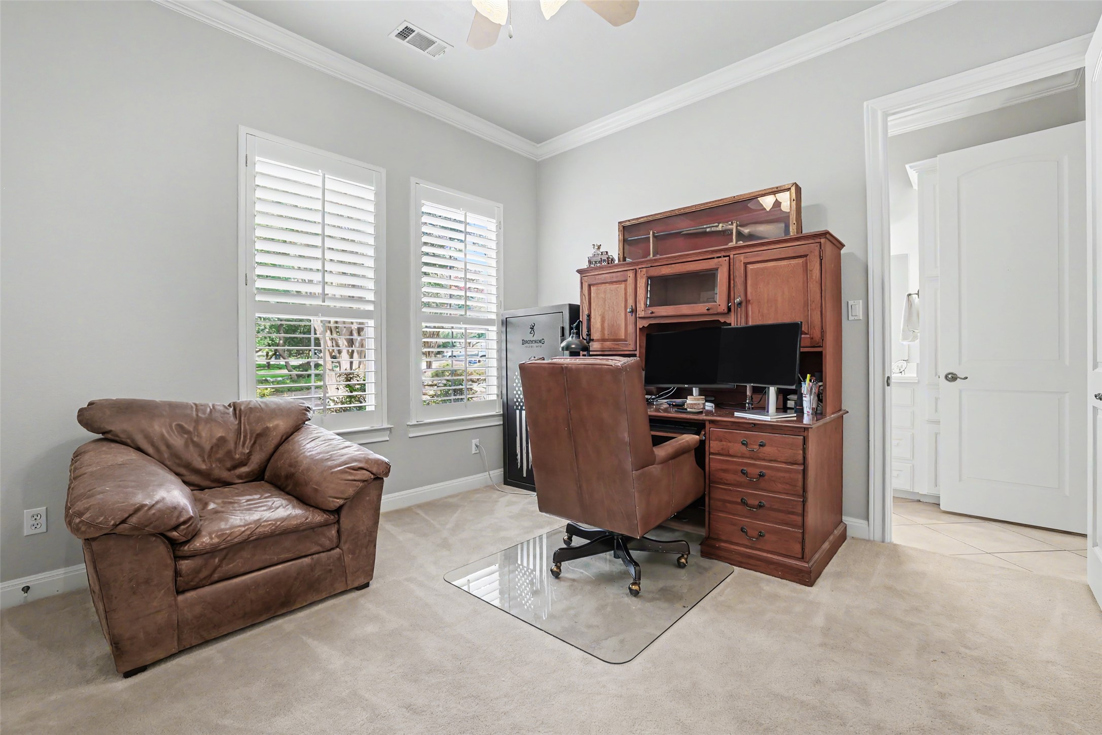 33 Meadows End Georgetown, TX 78628 - Photo 26 of 40 Well-lit study with a plush chair and ample desk space, offering a quiet retreat.