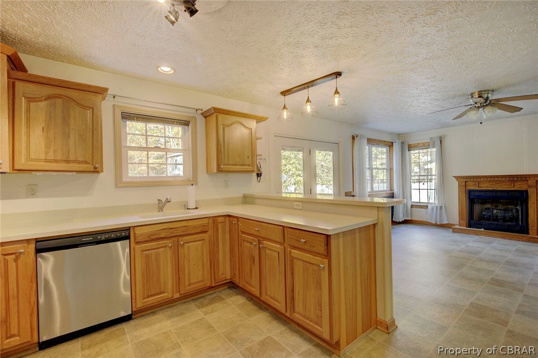 8032 Crab Thicket Road Gloucester, VA 23061 - Photo 13 of 30 Gallery Image 13