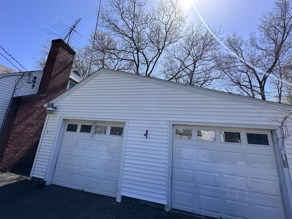 514 Dewey Street West Springfield, MA 01089 - Photo 2 of 13 a view of a house with a door