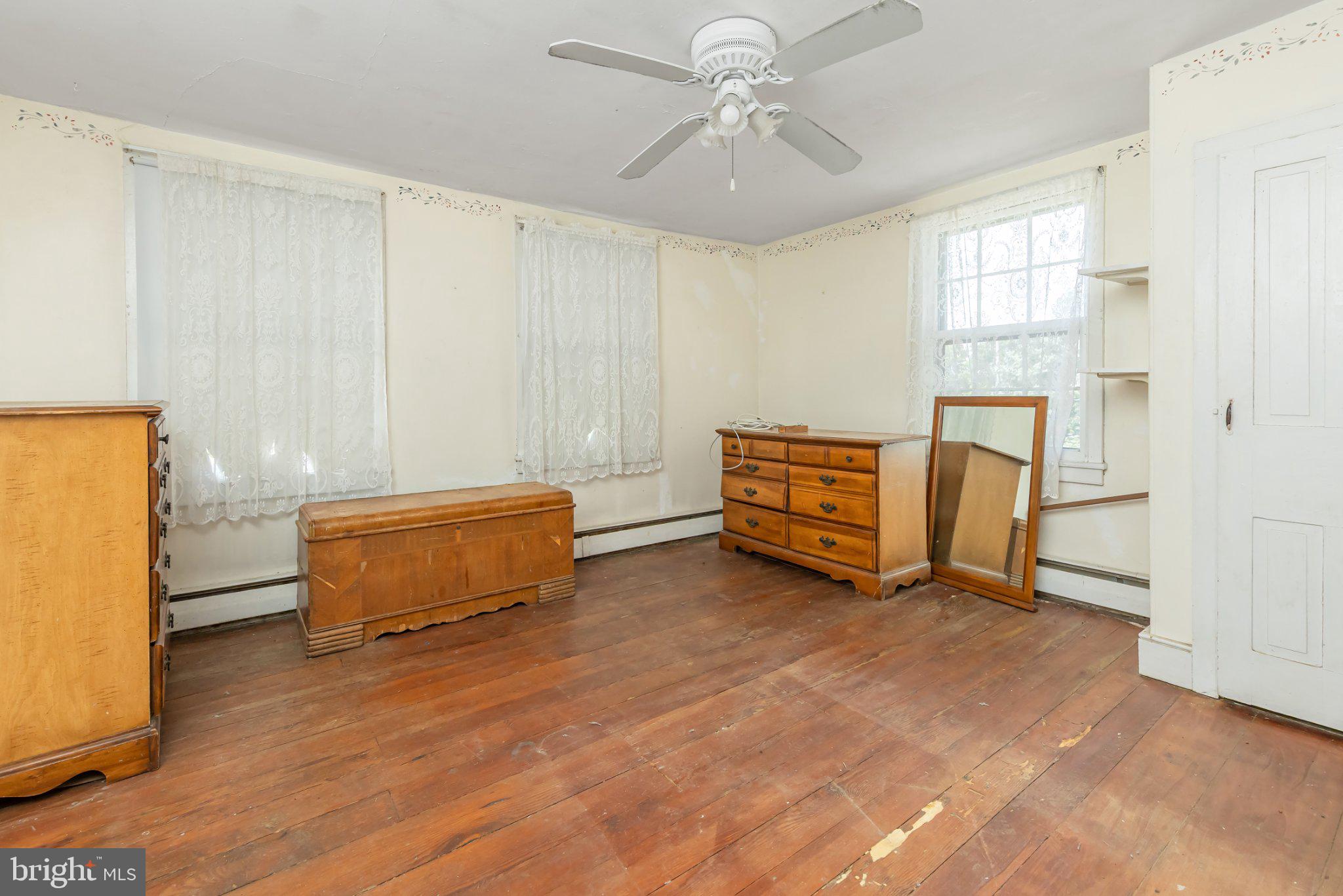 433 Lincoln Road Pilesgrove, NJ 08098 - Photo 9 of 41 Gallery Image 9