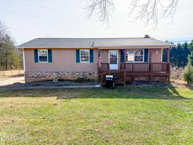 $375,000 | 2109 Colonial Circle, Maryville, TN 37803