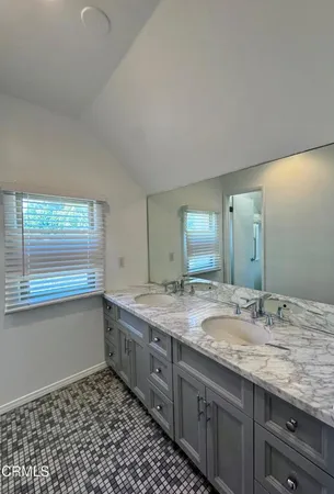 $4,395 | 316 South Sparks Street, Burbank, CA 91506