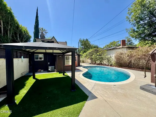 $4,395 | 316 South Sparks Street, Burbank, CA 91506