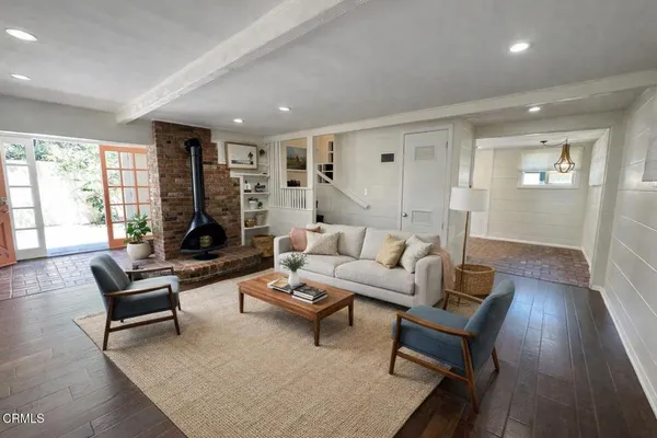 $4,395 | 316 South Sparks Street, Burbank, CA 91506