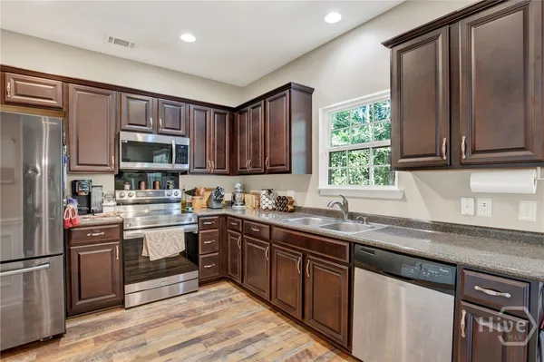 $298,000 | 1564 Bradley Boulevard, Savannah, GA 31419