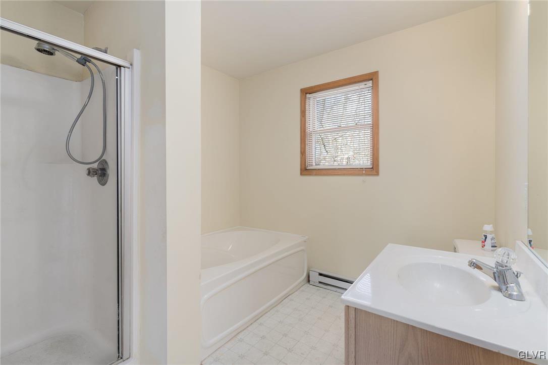 2180 Scarborough Way Bushkill, PA 18324 - Photo 27 of 30