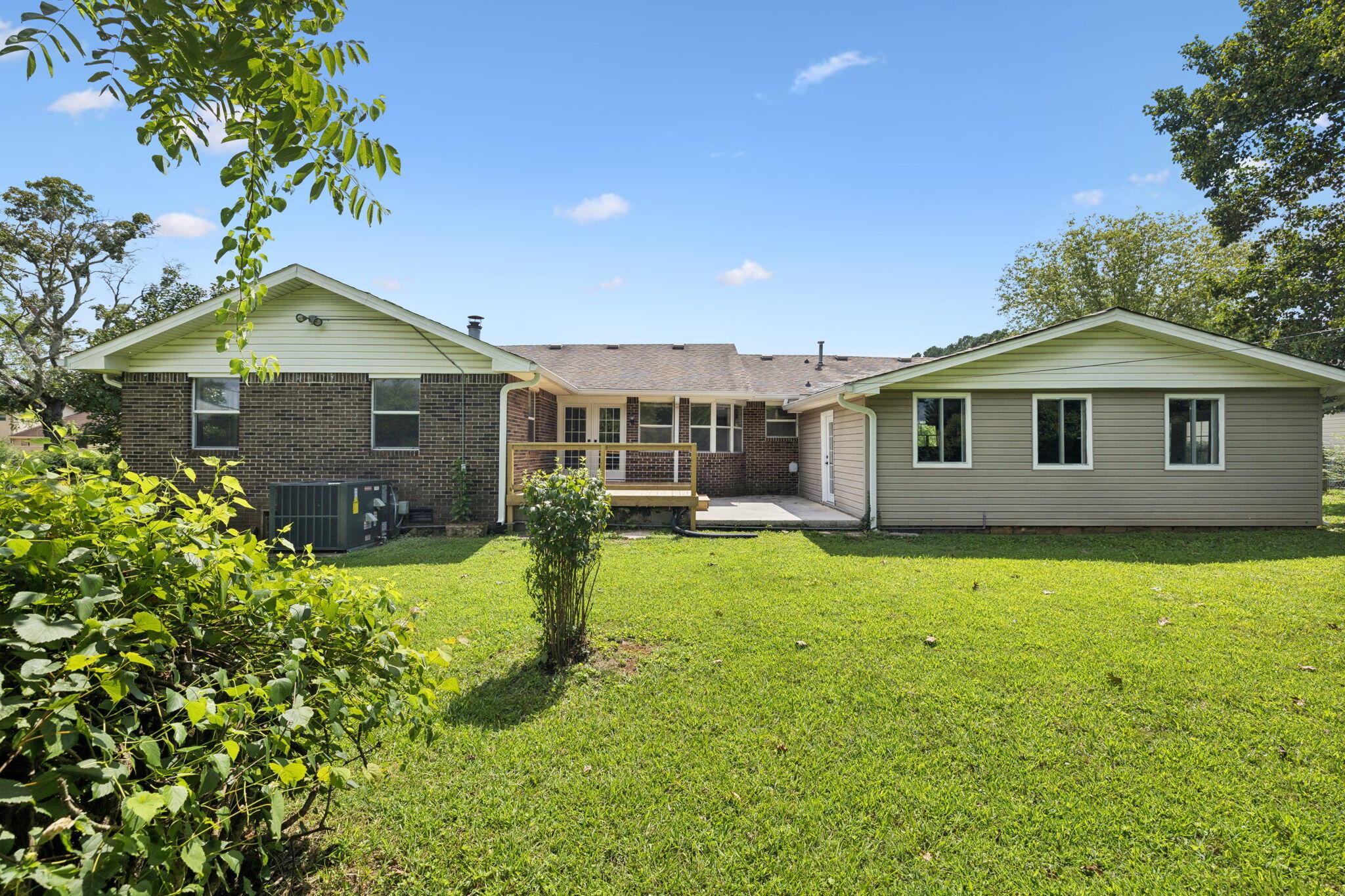 6611 Vaden Drive Chattanooga, TN 37421 - Photo 11 of 26 29-web-or-mls-6611 Vaden Dr - 029