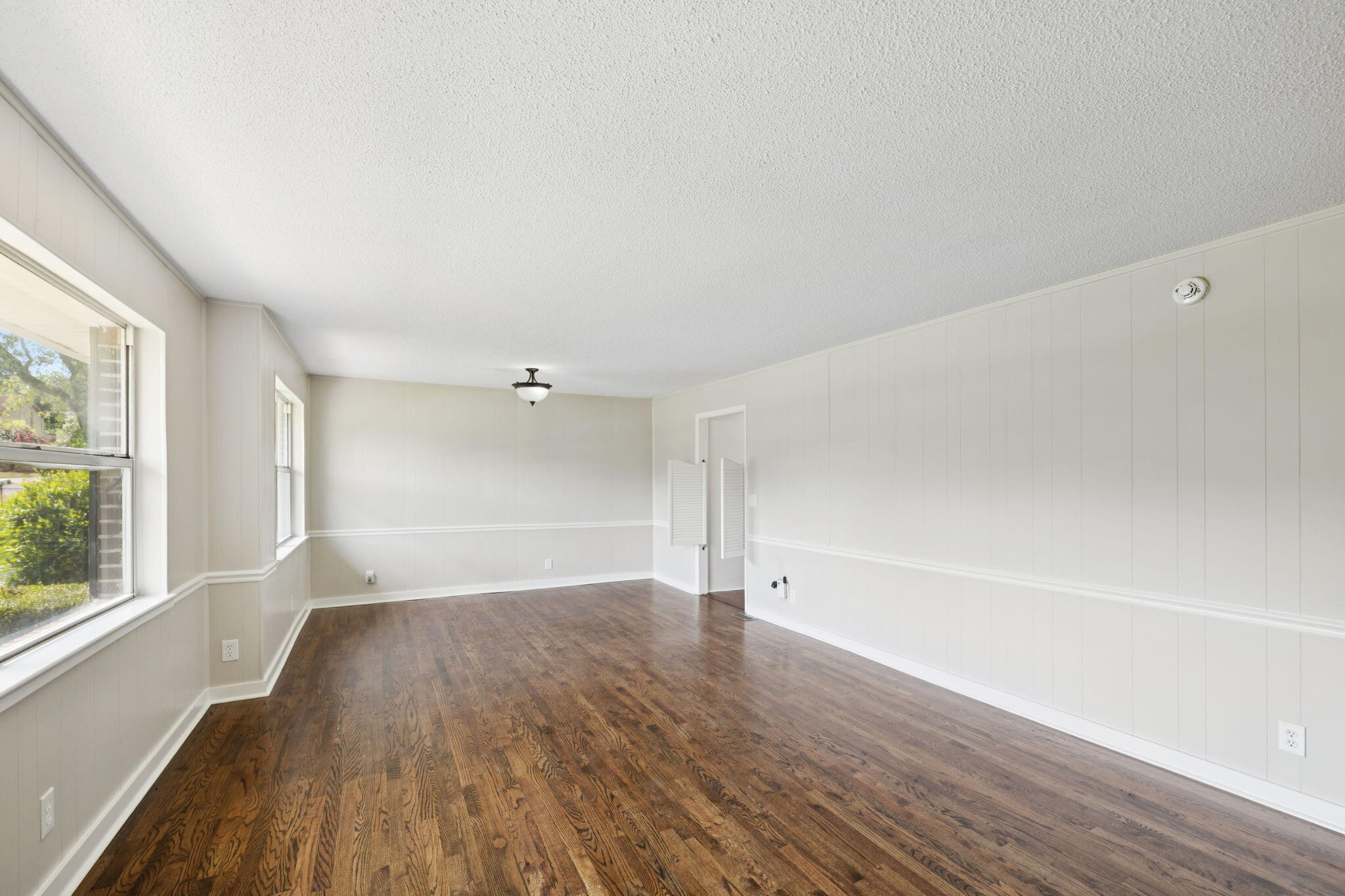 6611 Vaden Drive Chattanooga, TN 37421 - Photo 17 of 26 4-web-or-mls-6611 Vaden Dr - 004