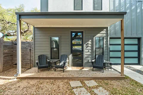 $579,000 | 1183 Oak Grove Avenue, Unit 2, Austin, TX 78702