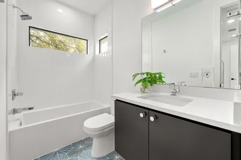 $579,000 | 1183 Oak Grove Avenue, Unit 2, Austin, TX 78702