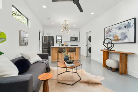 $579,000 | 1183 Oak Grove Avenue, Unit 2, Austin, TX 78702