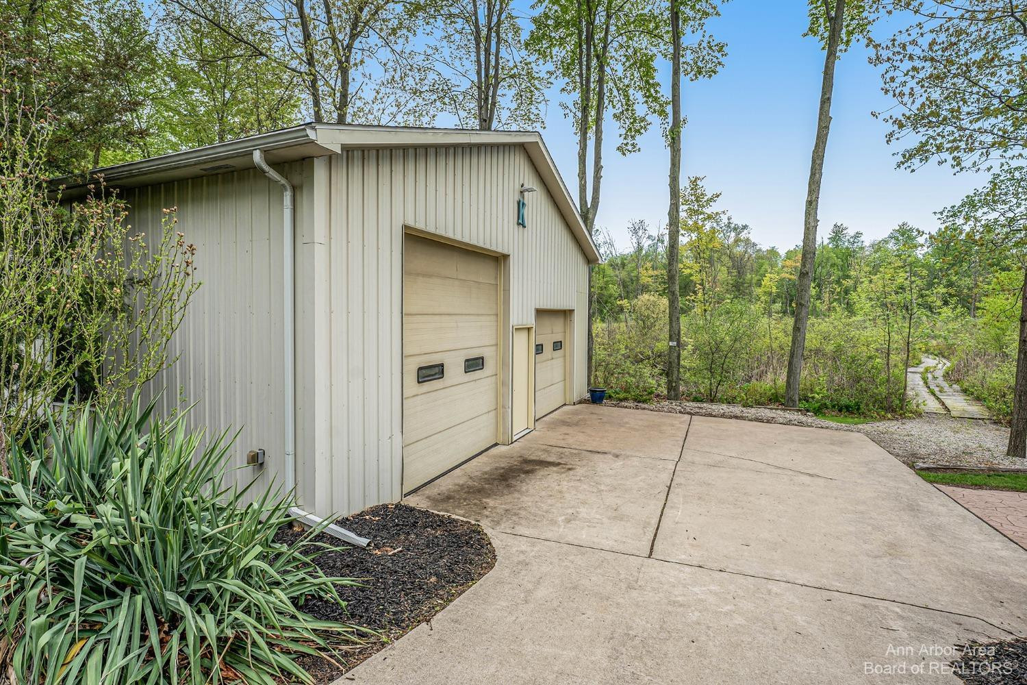 17778 Cavanaugh Lake Road Chelsea, MI 48118 - Photo 42 of 82 Photo 42
