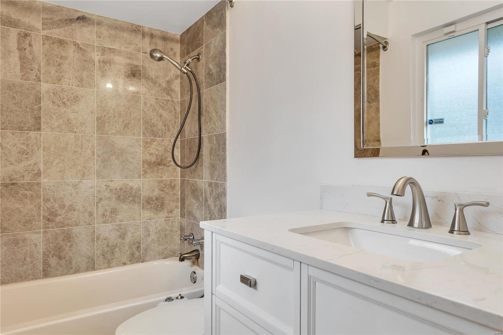 703 Edgar Road Webster Groves, MO 63119 - Photo 18 of 30 Gallery Image 18