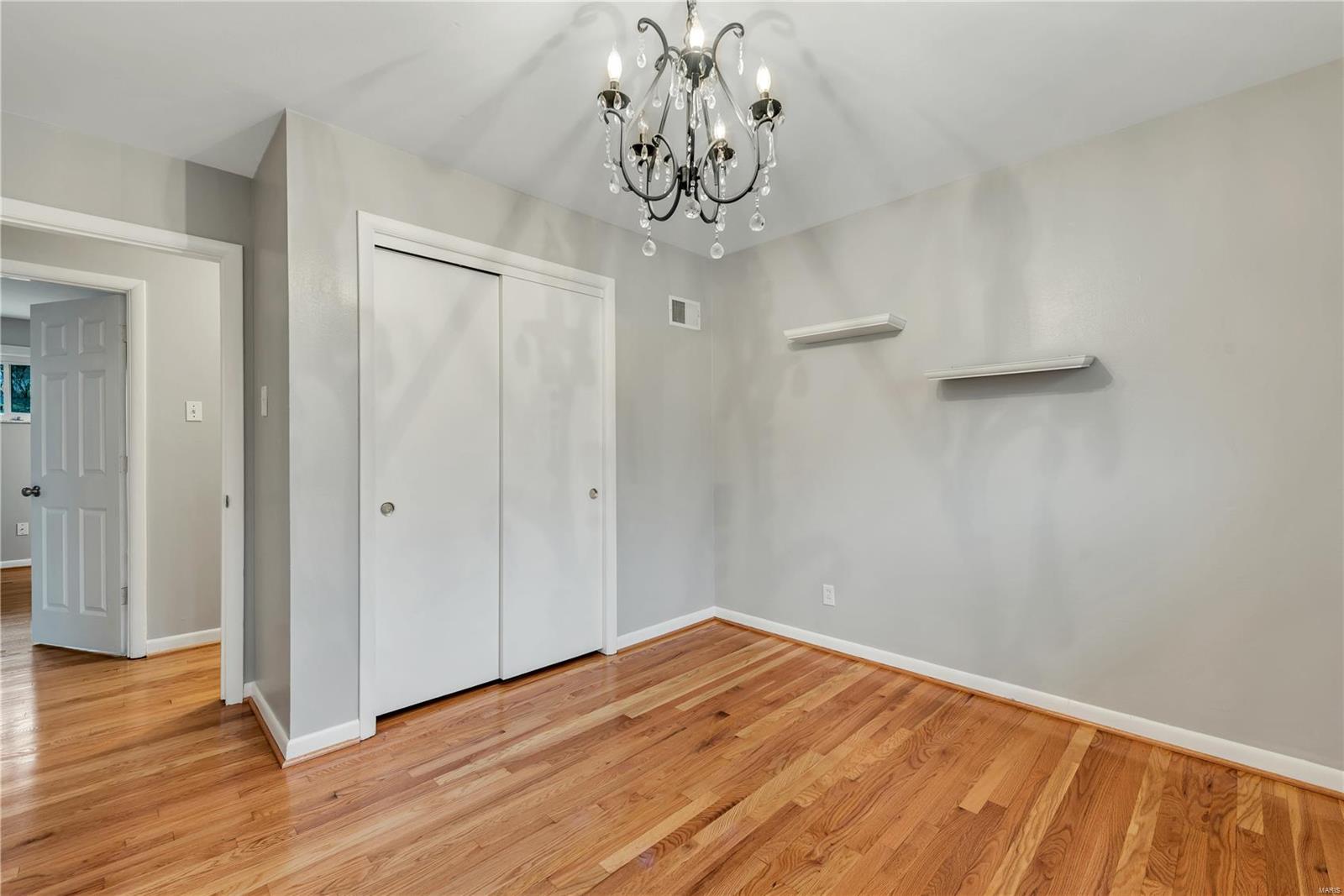 703 Edgar Road Webster Groves, MO 63119 - Photo 19 of 30 Gallery Image 19