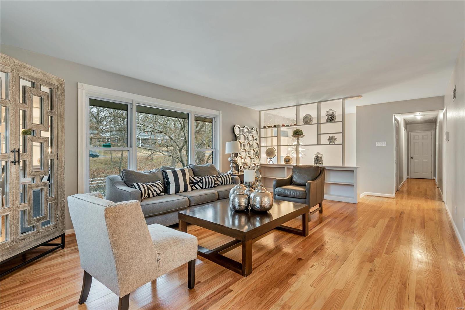 703 Edgar Road Webster Groves, MO 63119 - Photo 7 of 30 Gallery Image 7