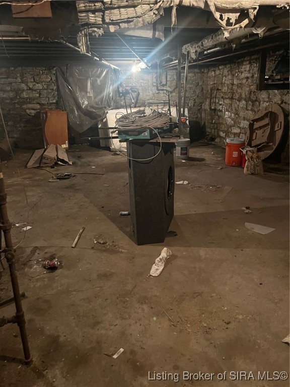 526 Jefferson Street Madison, IN 47250 - Photo 13 of 14