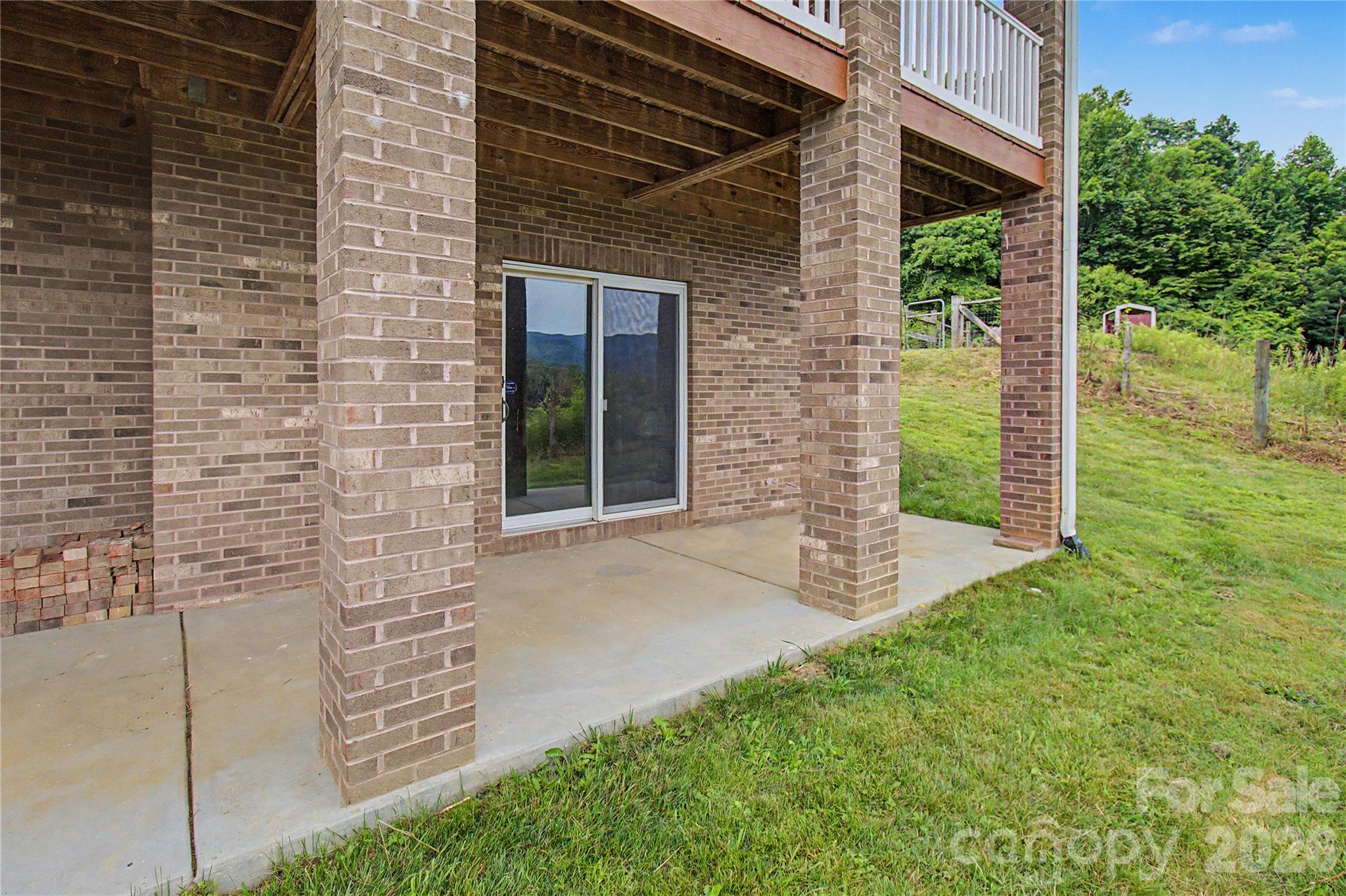 340 Earlys Mountain Road Leicester, NC 28748 - Photo 17 of 29
