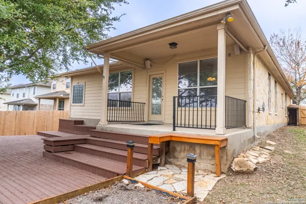 $1,900 | 2605 War Admiral, Schertz, TX 78108