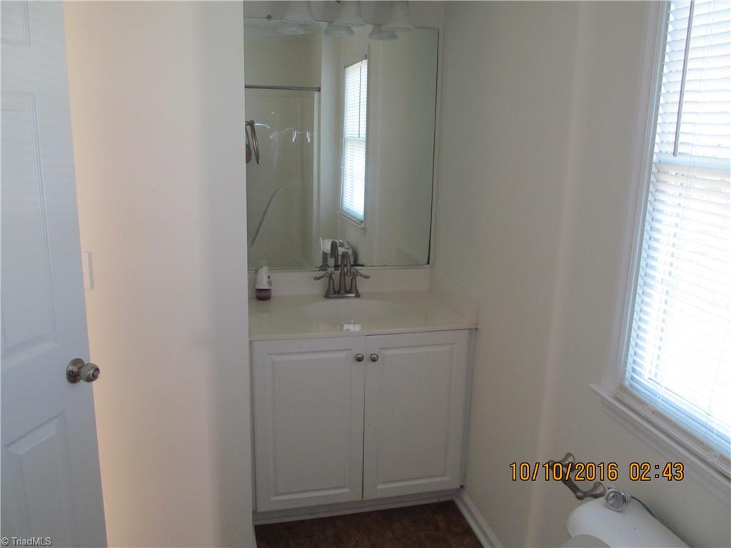5602 Pinetuck Road Greensboro, NC 27407 - Photo 28 of 29 Gallery Image 28