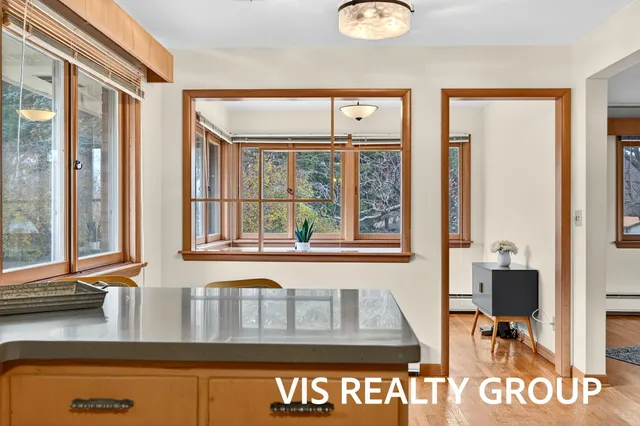 $425,000 | 15746 Pruin Street, Spring Lake, MI 49456